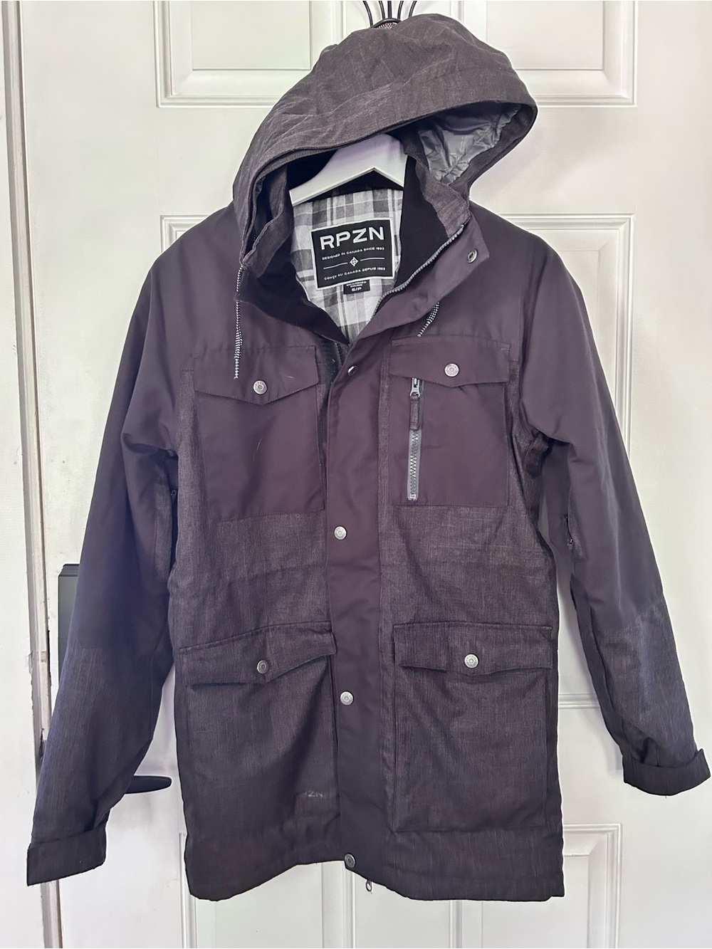 Men's-Style Hooded Ski Jacket in Charcoal